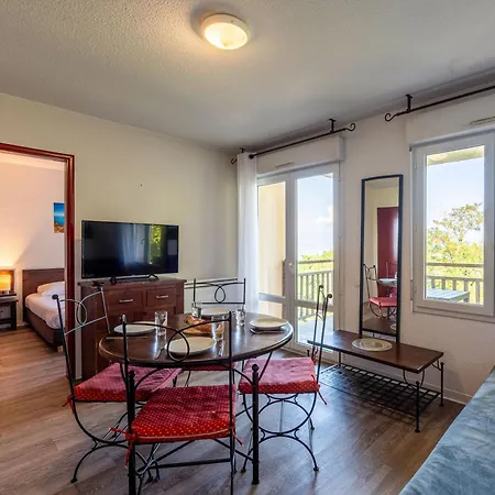 Zenitude Hotel-residences - Les Terrasses Du Aparthotel *